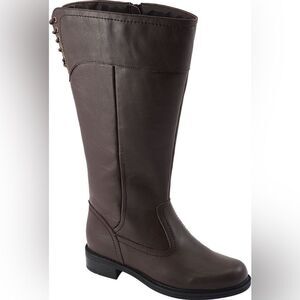 NWOT David Tate Vermont wide leg boots size 5.5